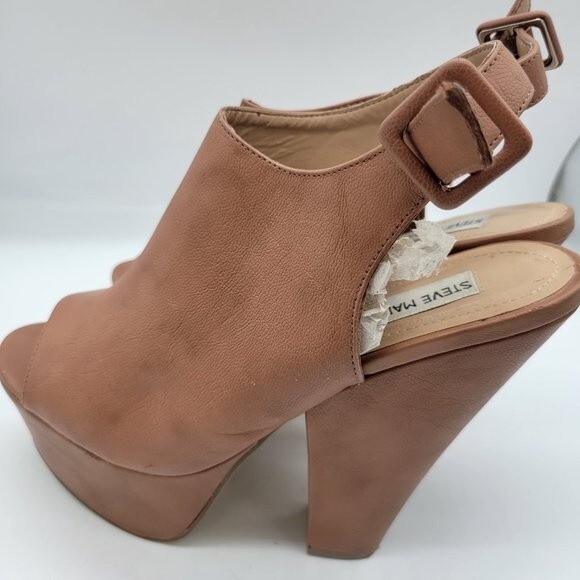 Steve Madden Gabby Cognac Size 9 in Box soles show wear - Picture 4 of 6